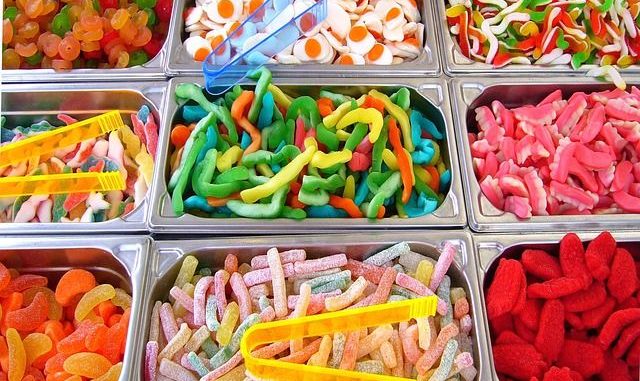 pick-and-mix-171342_640