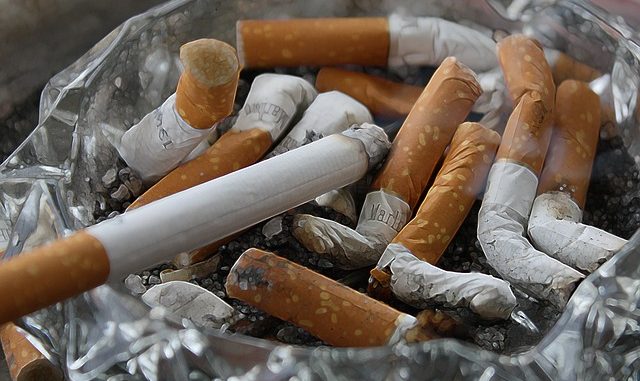 cigarettes-83571_640