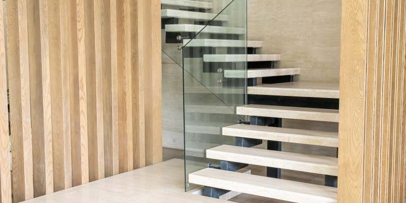 Wybór wewnętrznych schodów ażurowych do nowoczesnego domu