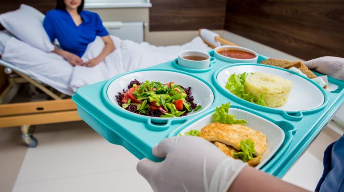 Dieta w szpitalach - co warto wiedzieć o szpitalnym żywieniu